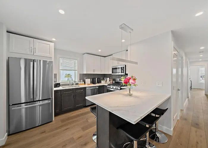 Parking 3Br2Bth Cambridge Boston W&D Subway Ac